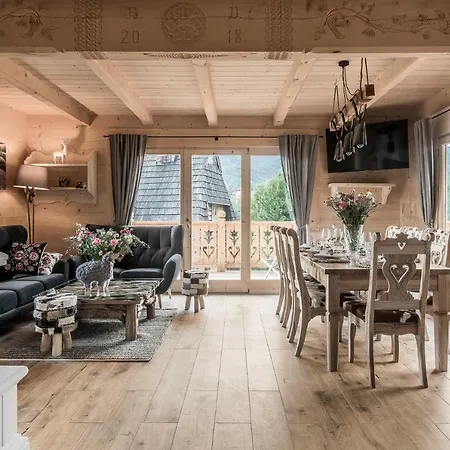 Tatrytop Osada Luxury Alpehytte *