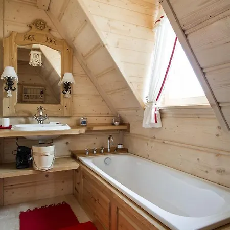 Tatrytop Osada Luxury Alpehytte *